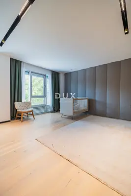 Pula, center, 3-room penthouse, 287.18 m², sauna, parking - 21