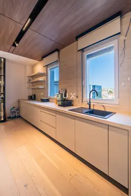 Pula, center, 3-room penthouse, 287.18 m², sauna, parking - 8