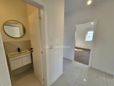 Apartment 77 m², Malinska na Krku, sea view and balcony - 21