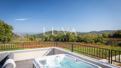 Villa 450 m², Rakotule - Pool, Jacuzzi und Sauna - 6