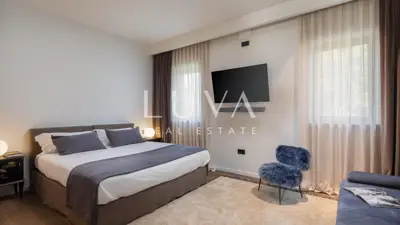 Villa 450 m², Rakotule - Pool, Jacuzzi und Sauna - 17
