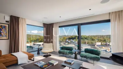 Villa 450 m², Rakotule - Pool, Jacuzzi und Sauna - 7