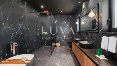 Villa 450 m², Rakotule - Pool, Jacuzzi und Sauna - 16
