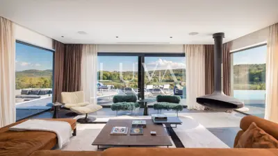 Villa 450 m², Rakotule - Pool, Jacuzzi und Sauna - 3