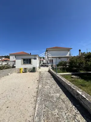 House in Jezera on Murter, garden and additional building land - 9