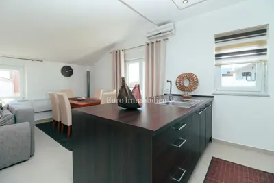Wohnung 76 m², Poreč - renoviert und bezugsfertig - 10