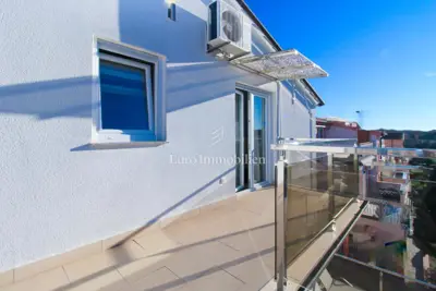 Wohnung 76 m², Poreč - renoviert und bezugsfertig - 19