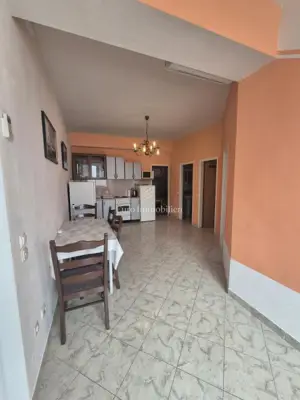 Apartment in Vodice - Blata, 350 m from the sea, garden and parking space - 4