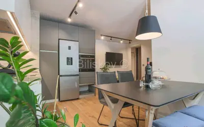 Stan 56 m², Blatine, renoviran i novoopremljen