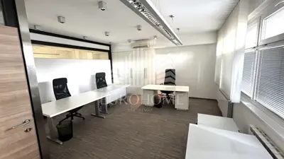 Gewerbefläche 311 m², Jaruščica, 2 Eingänge und 7 Büros - 19