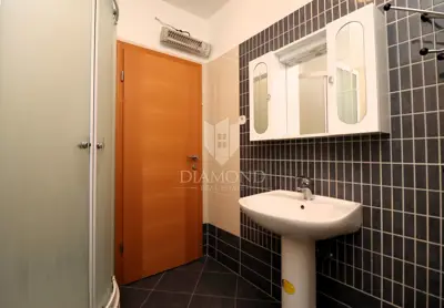 Stan 104,86 m², Poreč - dva stana i balkon - 12