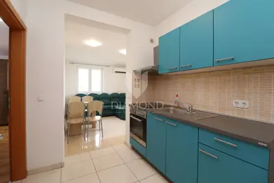 Stan 104,86 m², Poreč - dva stana i balkon - 7