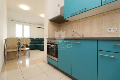 Stan 104,86 m², Poreč - dva stana i balkon - 5