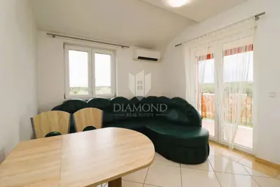 Stan 104,86 m², Poreč - dva stana i balkon - 3