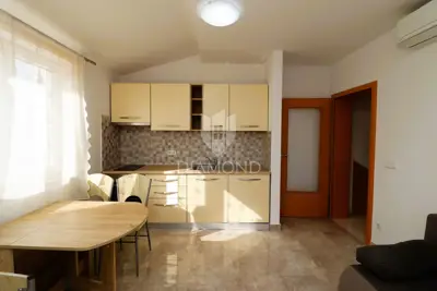 Stan 104,86 m², Poreč - dva stana i balkon - 10