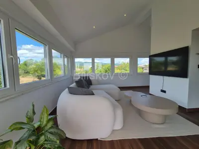 Srebrnjak, four-room duplex apartment 190 m², garage - 4