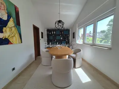 Srebrnjak, four-room duplex apartment 190 m², garage - 20