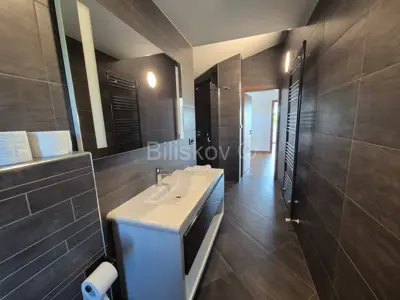 Srebrnjak, four-room duplex apartment 190 m², garage - 16