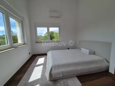 Srebrnjak, four-room duplex apartment 190 m², garage - 13