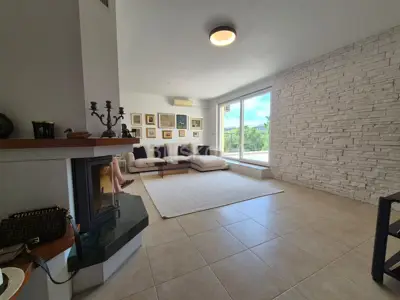 Srebrnjak, four-room duplex apartment 190 m², garage - 2