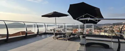 Luxury penthouse in Šibenik with rooftop terrace and jacuzzi - 10