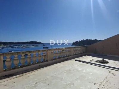 64 m² Wohnung, Rovinj - erste Reihe zum Meer und atemberaubender Panoramablick - 2