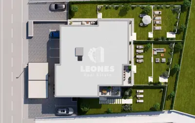 Wohnung 105 m², Novigrad - Hof 150 m² und Parkplatz - 13