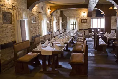 Hotel 1 673 m², Ličko Lešće, uz Gacku i prirodu - 9