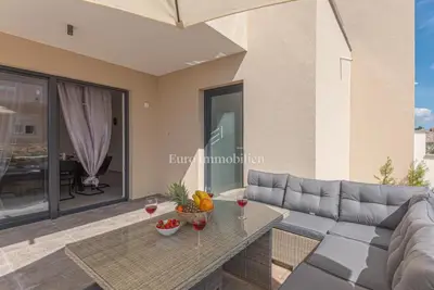 Apartment for sale in Grad, 186,2 m² - 18