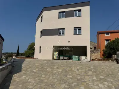 Wohnung in Pula, Centar - 1 Schlafzimmer, Terrasse