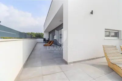 House for sale in Vodnjan, 444 m² - 12