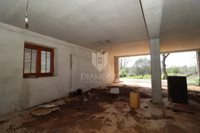 Haus zum Kauf in Rovinj, 175 m² - 21