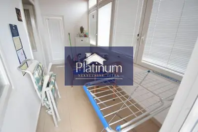 Apartment 118 m², Pula, Centar - 1st floor and two terraces - 7