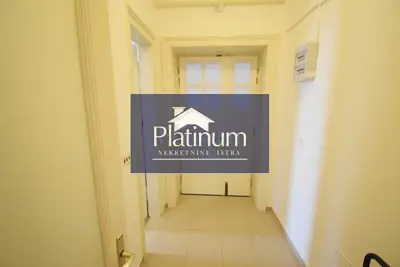 Apartment 118 m², Pula, Centar - 1st floor and two terraces - 15