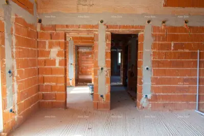 House 279 m², Vodnjan - large yard under olive trees - 18