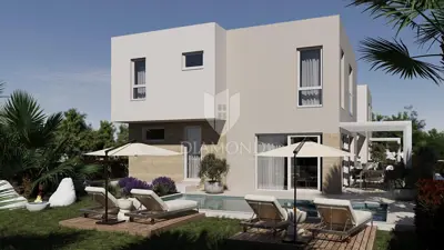Land with building permit for three two-storey apartments near Pu