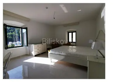 Renovirani hotel u okolici Šibenika, 40m od mora - 4