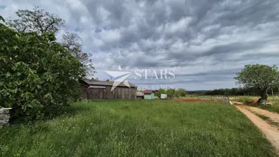 Bauland 453 m², Sveti Ivan kraj Oprtlja, ruhige Lage