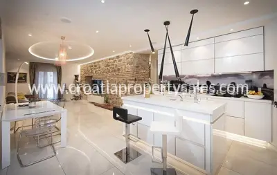 Stan 111 m², Split - Dioklecijanova palača, povijesni detalji