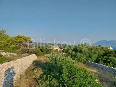 Building land 640 m², Povlja - near Tičja luka - 2
