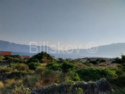 Building land 640 m², Povlja - near Tičja luka