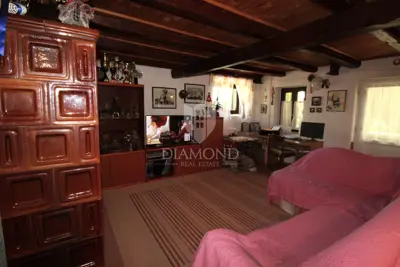 Kuća 3.000 m², Cernik-Čavle - mirna lokacija - 10