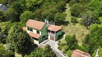 Haus 3.000 m², Cernik-Čavle - ruhige Lage