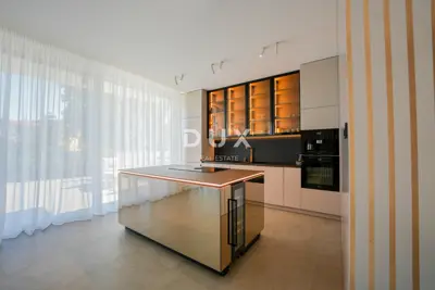 Villa 270 m², Rovinjsko Selo - Pool und Nähe zu Rovinj - 8