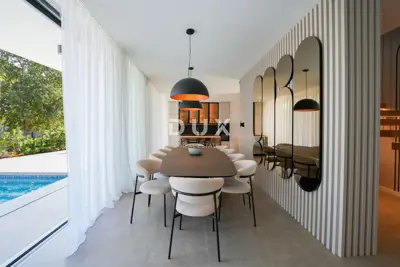 Villa 270 m², Rovinjsko Selo - Pool und Nähe zu Rovinj - 15