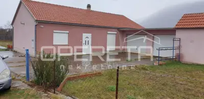 Obiteljska kuća 120 m² s velikom okućnicom u Modrićima - 2