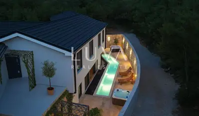Vila 422 m², Vrbnik - Risika, mir i privatnost