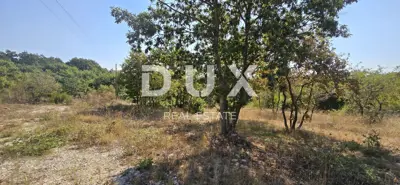 Građevinsko zemljište, Svetvinčenat - 2.302 m² uz šumu - 3