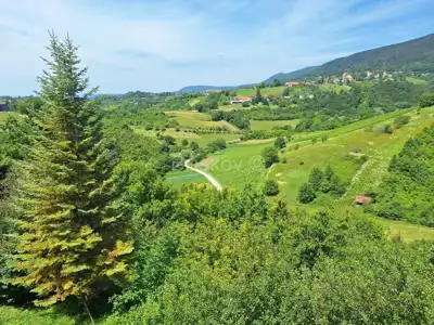 Jastrebarsko, Vlaškovec, ranč-imanje s 3 građevna objekta - 21