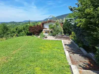 Jastrebarsko, Vlaškovec, ranč-imanje s 3 građevna objekta - 2